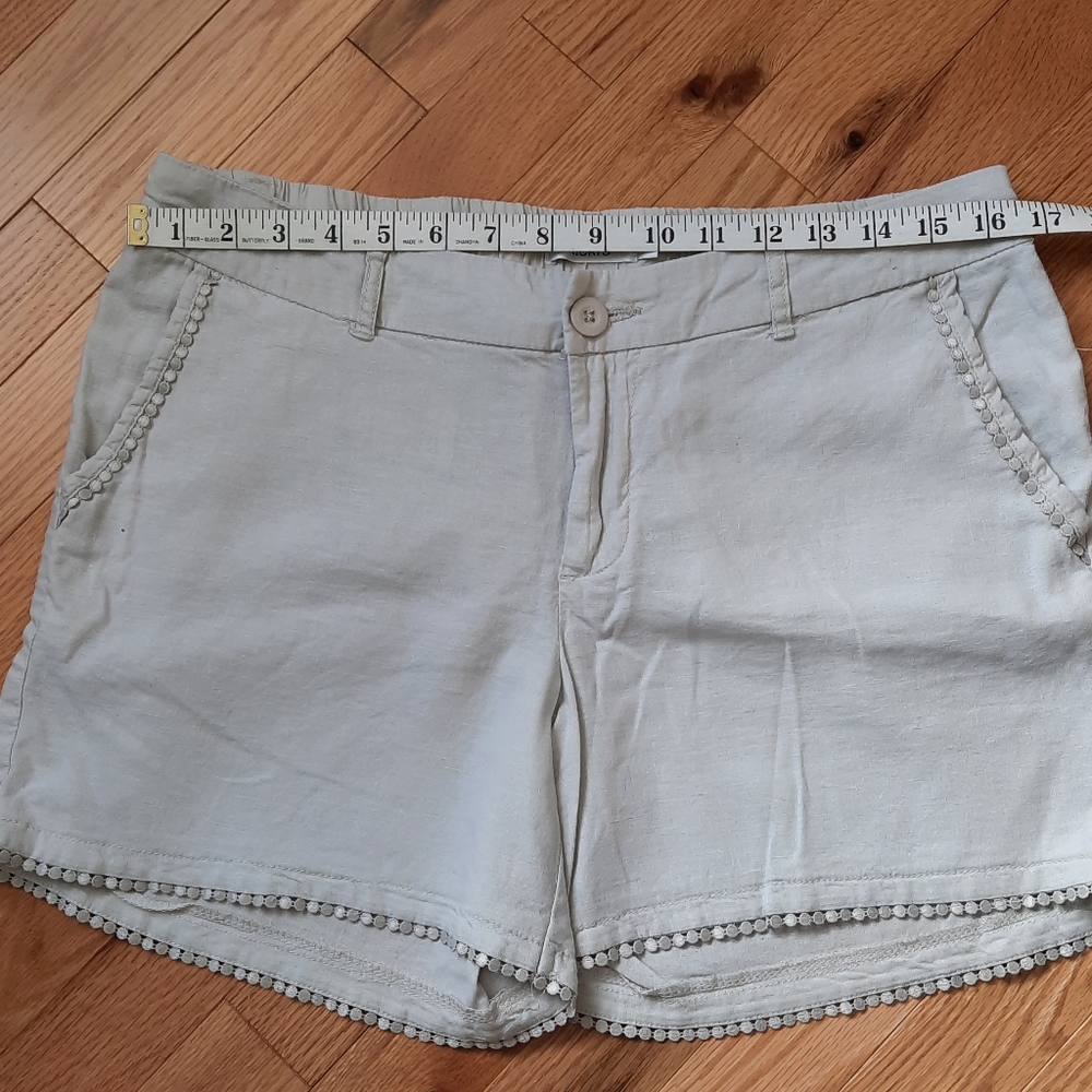 Super cute linen rayon shorts - Picture 9 of 12